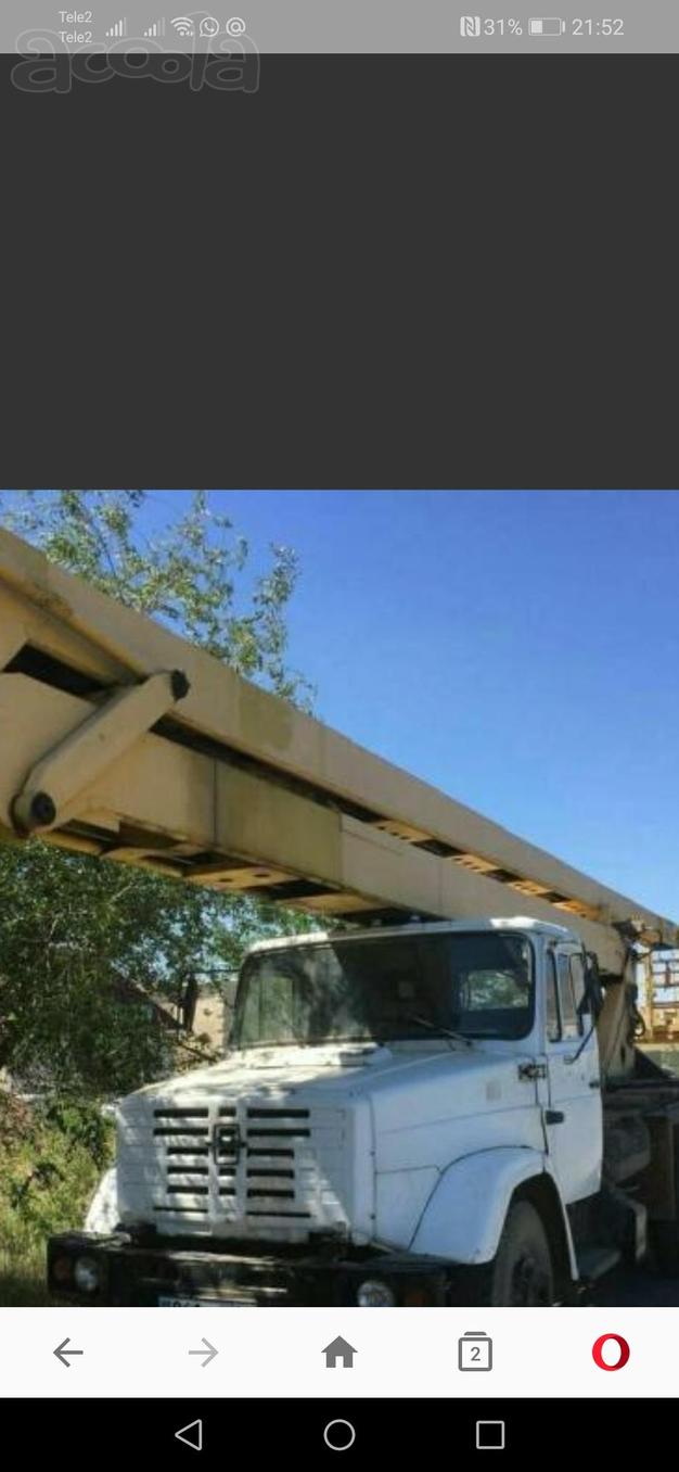 АвтоВышки и экскаватор погрузчик